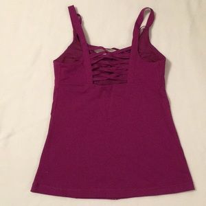 Lululemon Hot to Street tank